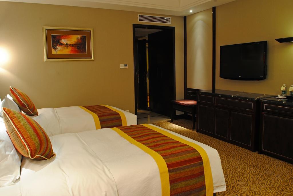 Qingyuan International Hotel חדר תמונה
